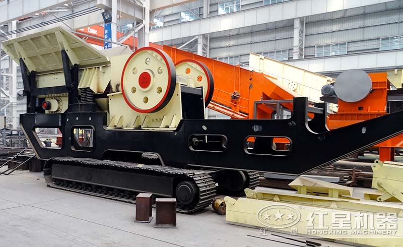 顎破履帶移動破碎機(jī)