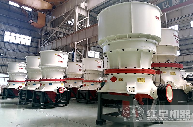 時(shí)產(chǎn)300噸碎石機(jī)：圓錐破碎機(jī)，硬巖中細(xì)碎